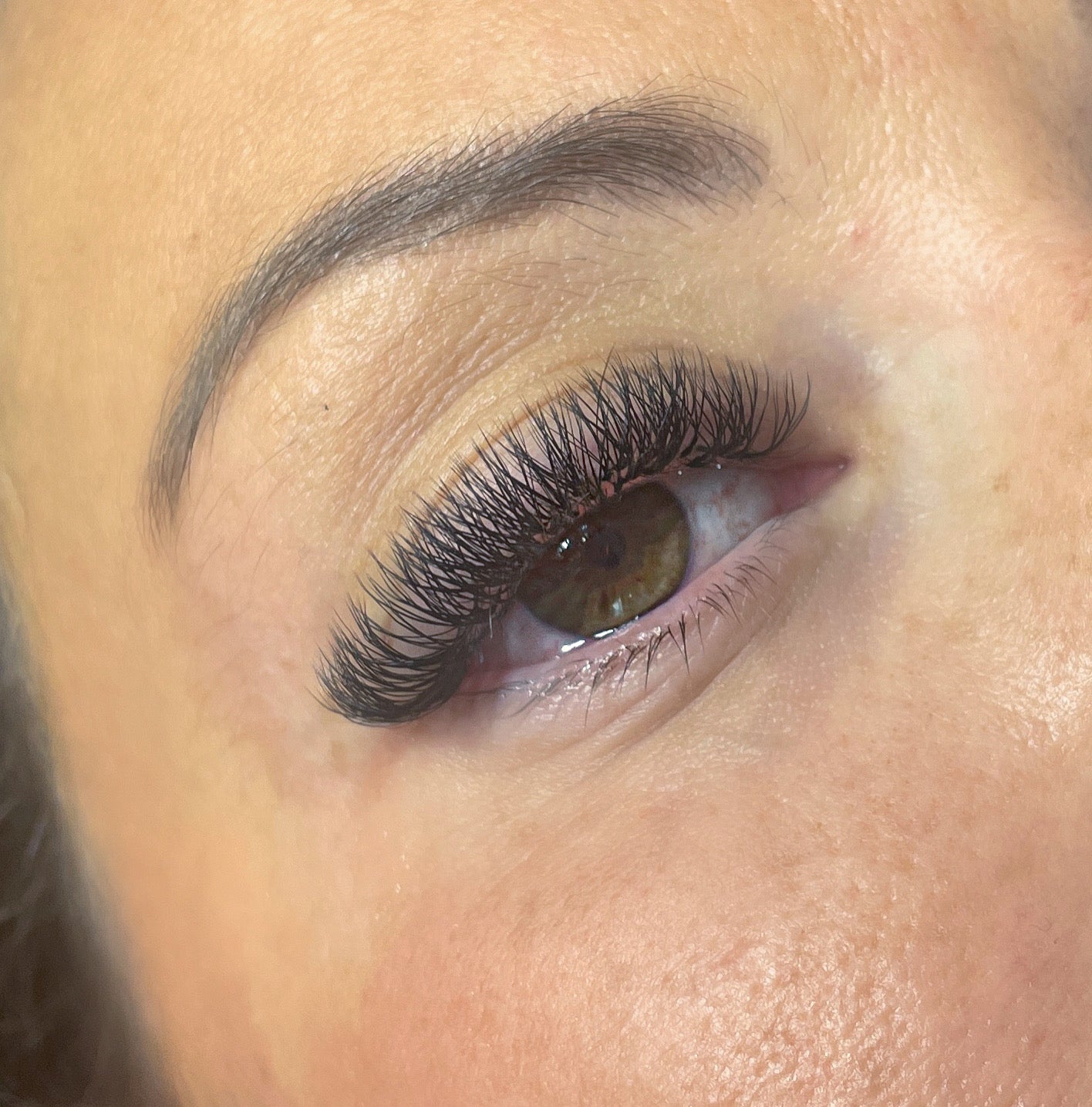 W Lashes (BUY5GET1FREE)